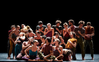 Decadence de Naharin à Garnier