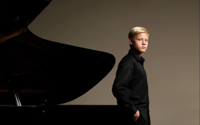 © alexander-malofeev.com